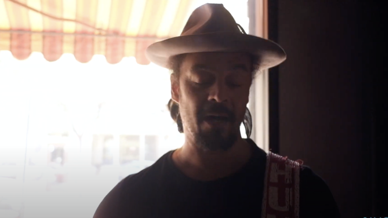 Live at KXCI: Michael Franti, “When the Sun Begins to Shine”